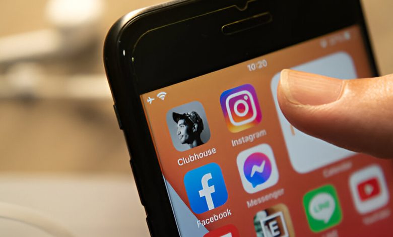 Instagram Sohbet Teması Rengi Nasıl Değiştirilir? Instagram Sohbet Teması Rengi Nasıl Değiştirilir?
