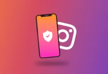 Instagram takipçi hizmetlerinin güvenilirliğini temsil eden onay işaretli telefon ekranı