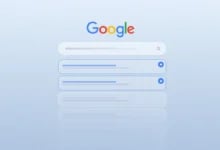 Google arayüzünde arama çubuğu ve en üstte yıldız simgeleriyle vurgulanmış arama sonuçları.